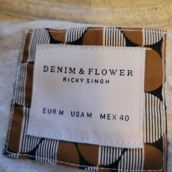 Denim & Flower Striped Tee - Picture 5 of 6